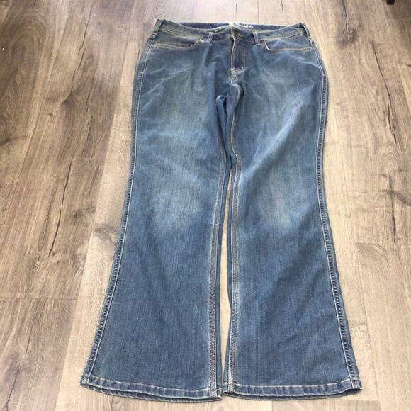 Carhartt Womens Relaxed Fit Medium Wash Mid Rise Jeans Work Pants Size 14W - Picture 1 of 7
